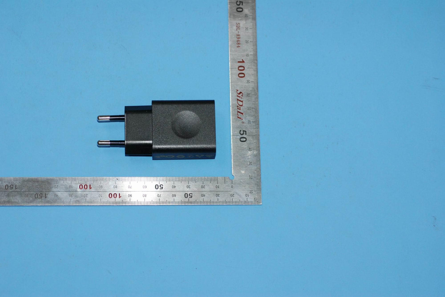 Lenovo Charger And*C-P63 5V1.5A Pet F - SA19A6N2XT