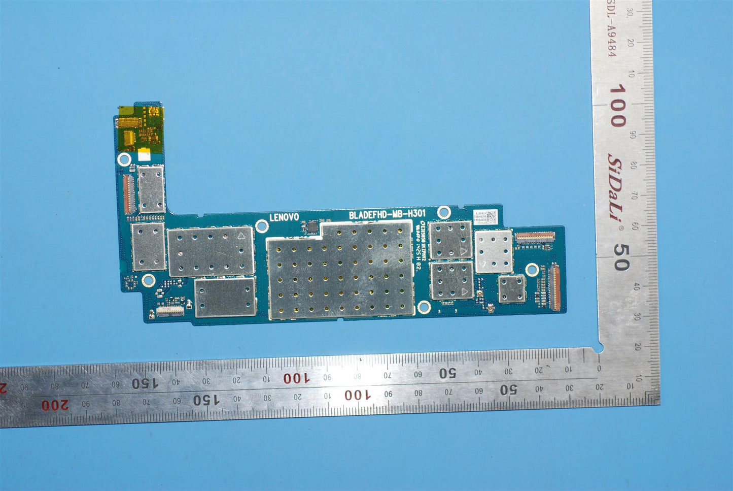 Lenovo B8080 Row Wifi 32Gemmc Mb Sil - 5B29A6MWFP
