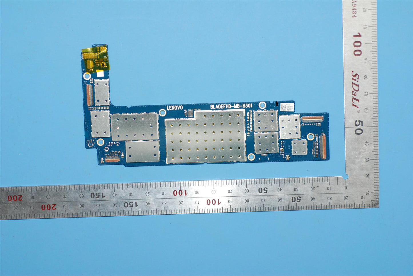 Lenovo B8080 Row Wifi 32Gemmc Mb Gol - 5B29A6MWFS