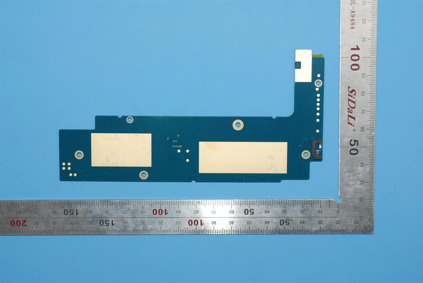 Lenovo B8080 Row 3G+32Gemmc Mb Golden - 5B29A6MWFW