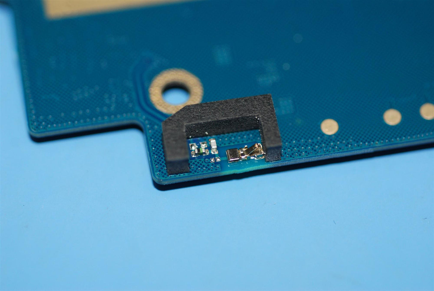 Lenovo B8080 Row 3G+32Gemmc Mb Golden - 5B29A6MWFW