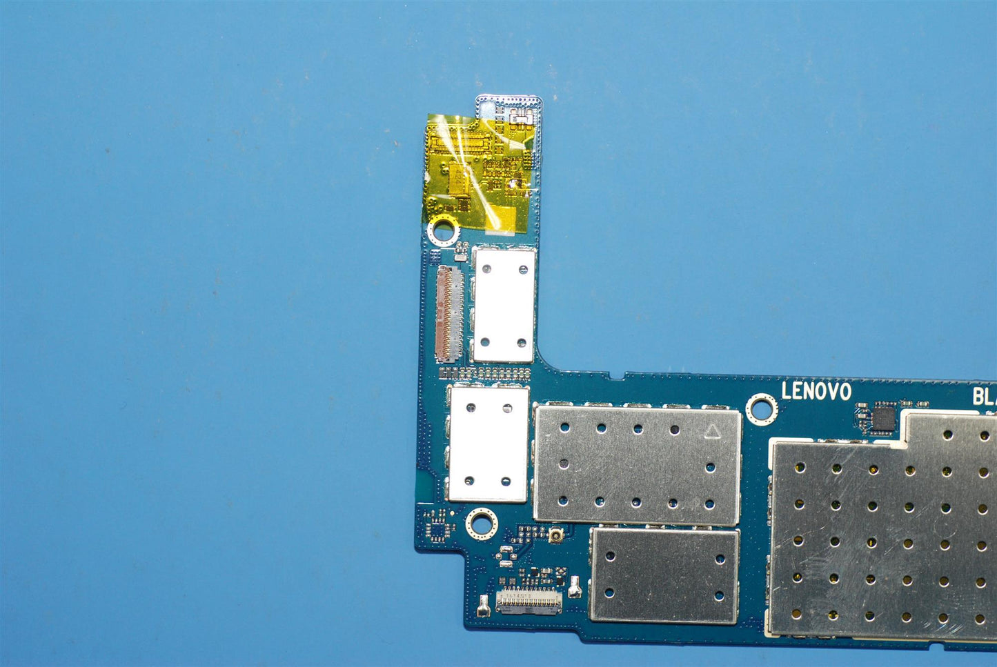 Lenovo B8080 Row 3G+32Gemmc Mb Golden - 5B29A6MWFW