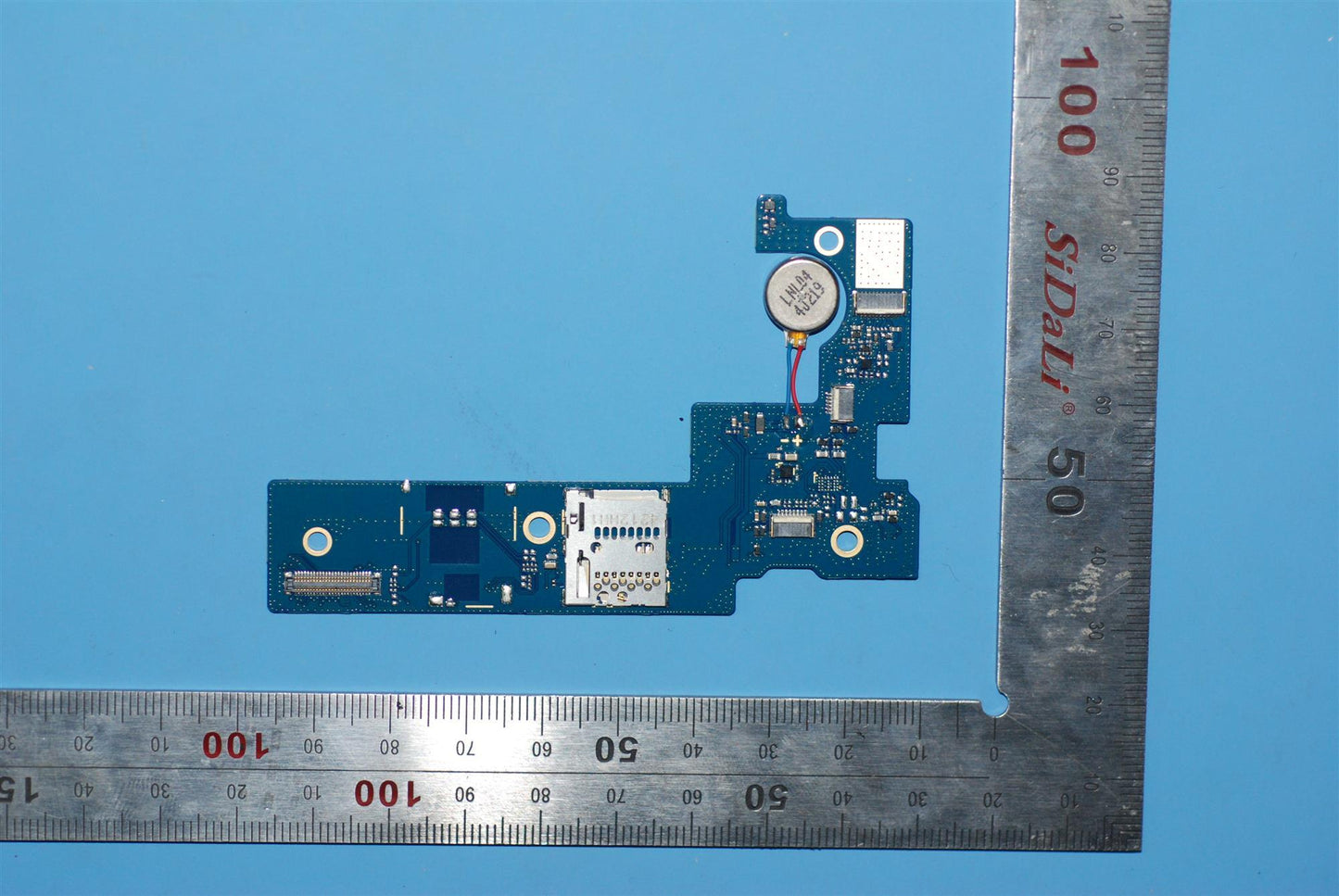 Lenovo 5P69A6MWG5 B8080 Wifi Sub-Board Module Cs