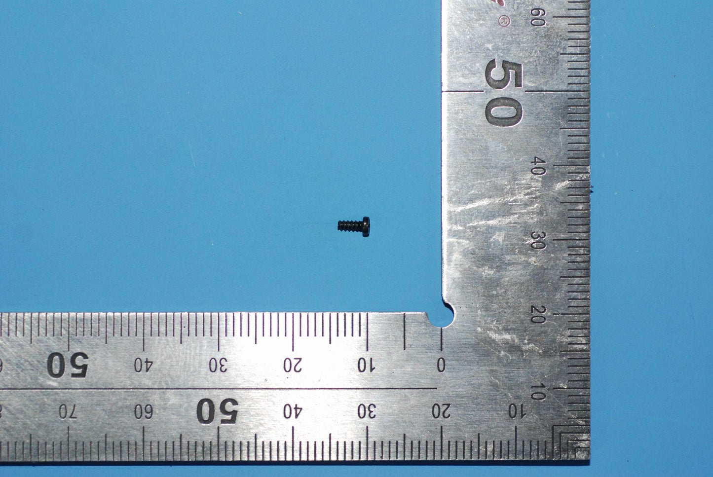 Lenovo V707 Screw And*St 1.4X3.5 - 5M89A31033