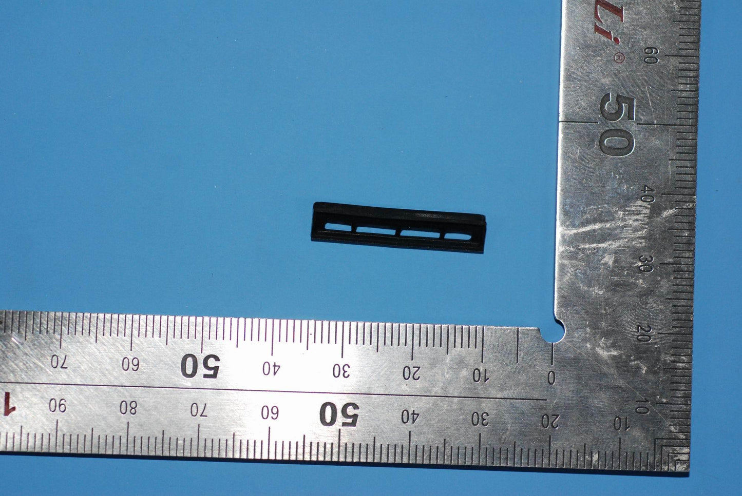 Lenovo Blade2-13W_Spk_Rubber - 5MO9A6MYSC