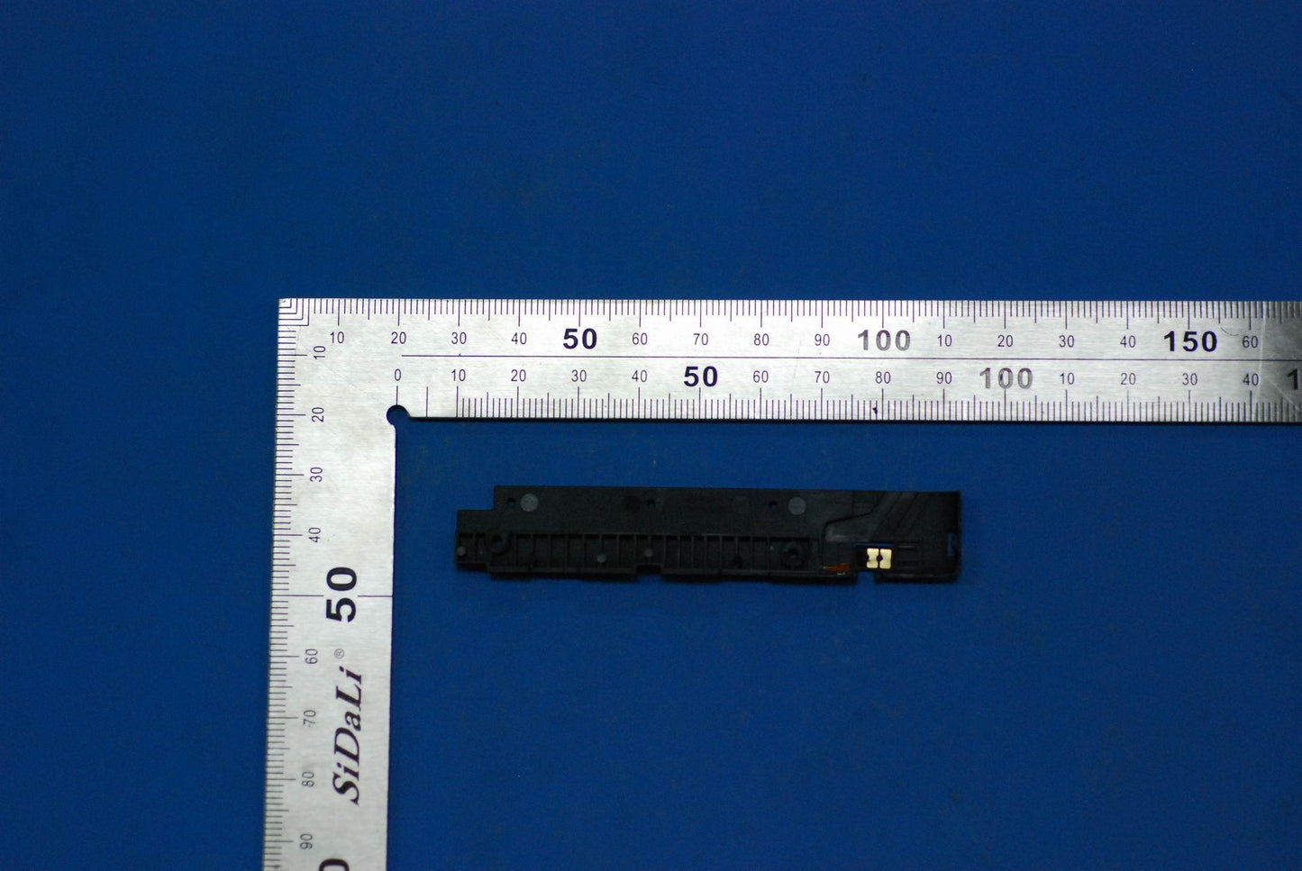 Lenovo A7-30 Antenna Bracket And*Hq21 - 5A38C00408