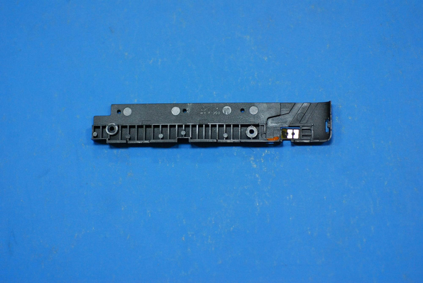 Lenovo A7-30 Antenna Bracket And*Hq21 - 5A38C00408