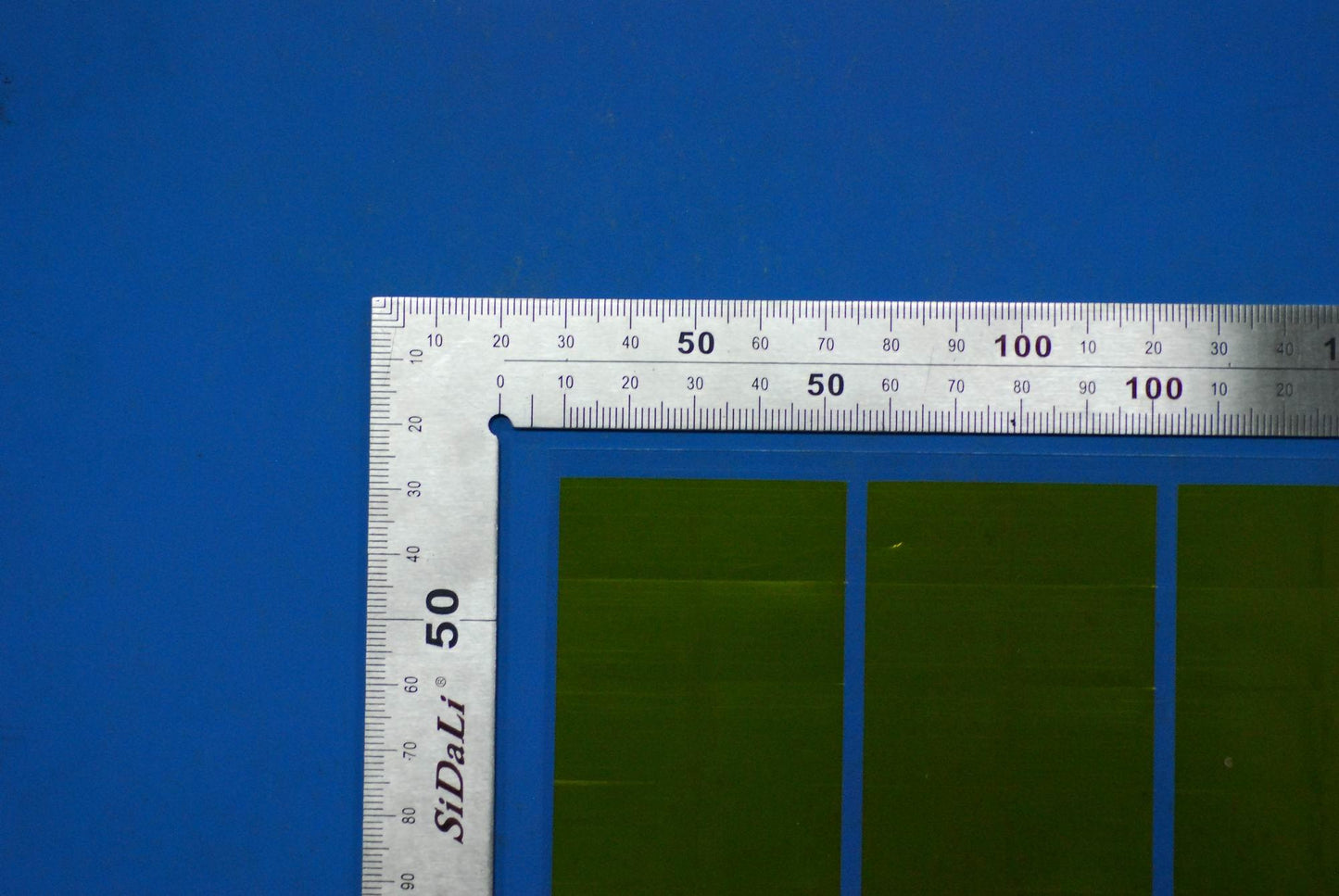 Lenovo Die-Cut Pieces\Double-Sided Ad - 5D78C00431