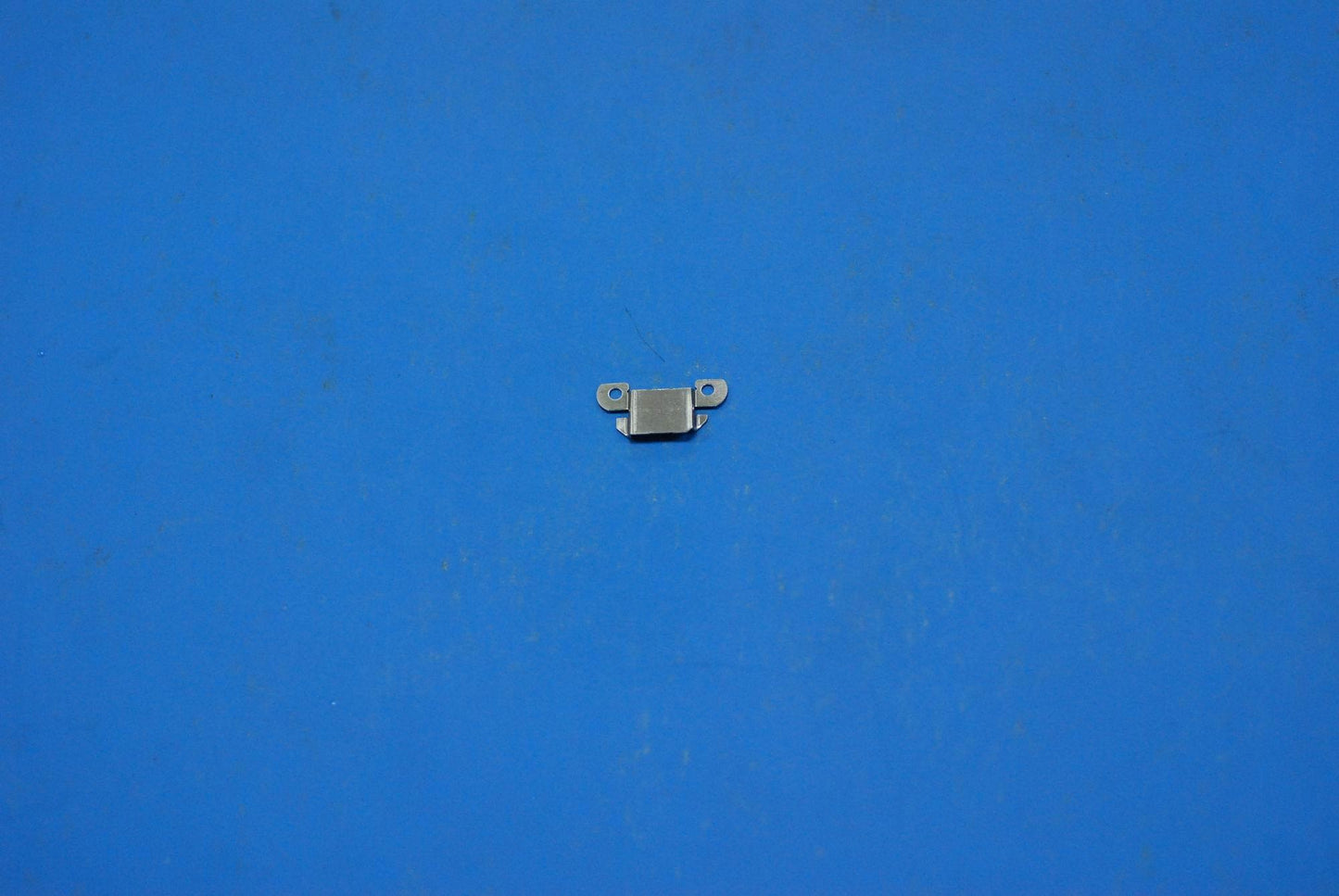Lenovo A7-30 Batt Con Frame And*Hq209 - 5M88C00410