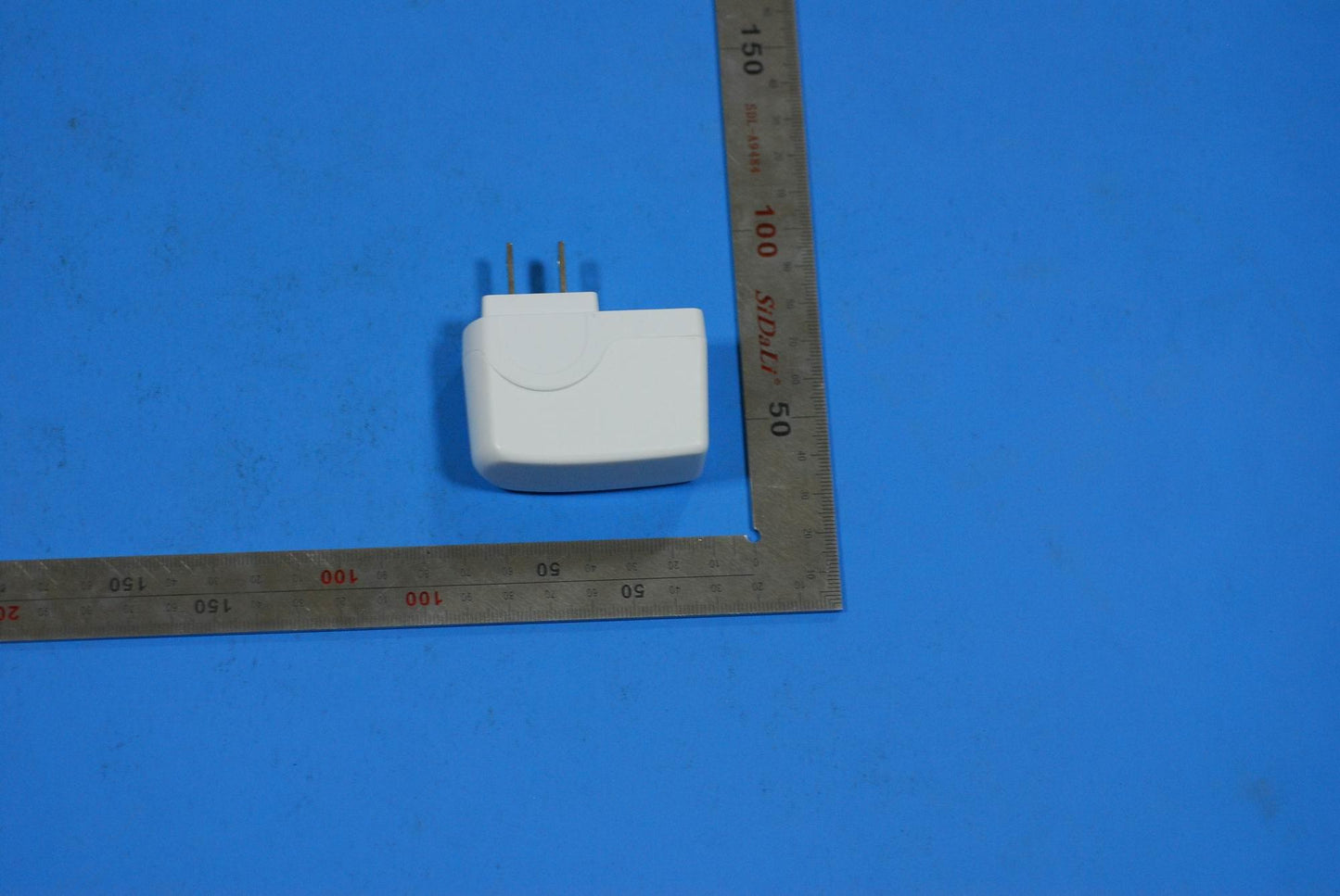 Lenovo Charger And*C-P34 5V/1Awhiteus - SO29A11949