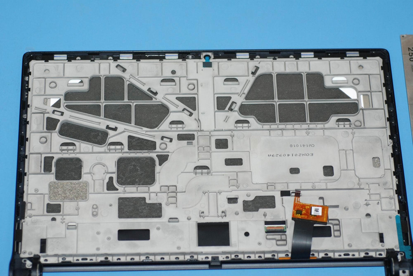 Lenovo Replacement Part - 5D69A6N4Yg