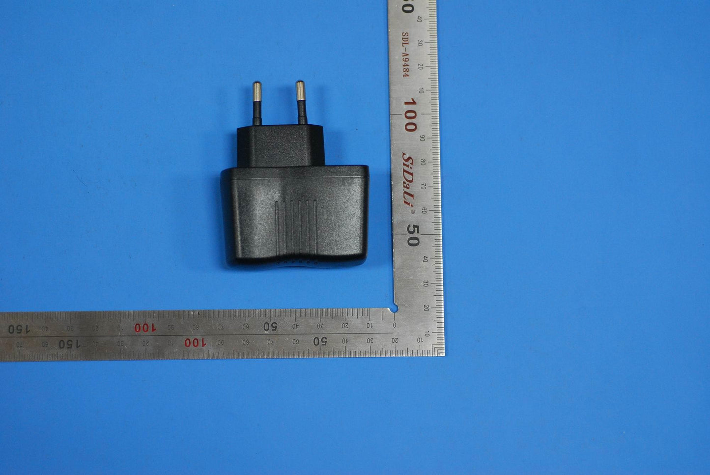 Lenovo Charger And*C-P24 5V/1Aeublack - 5O29A11852