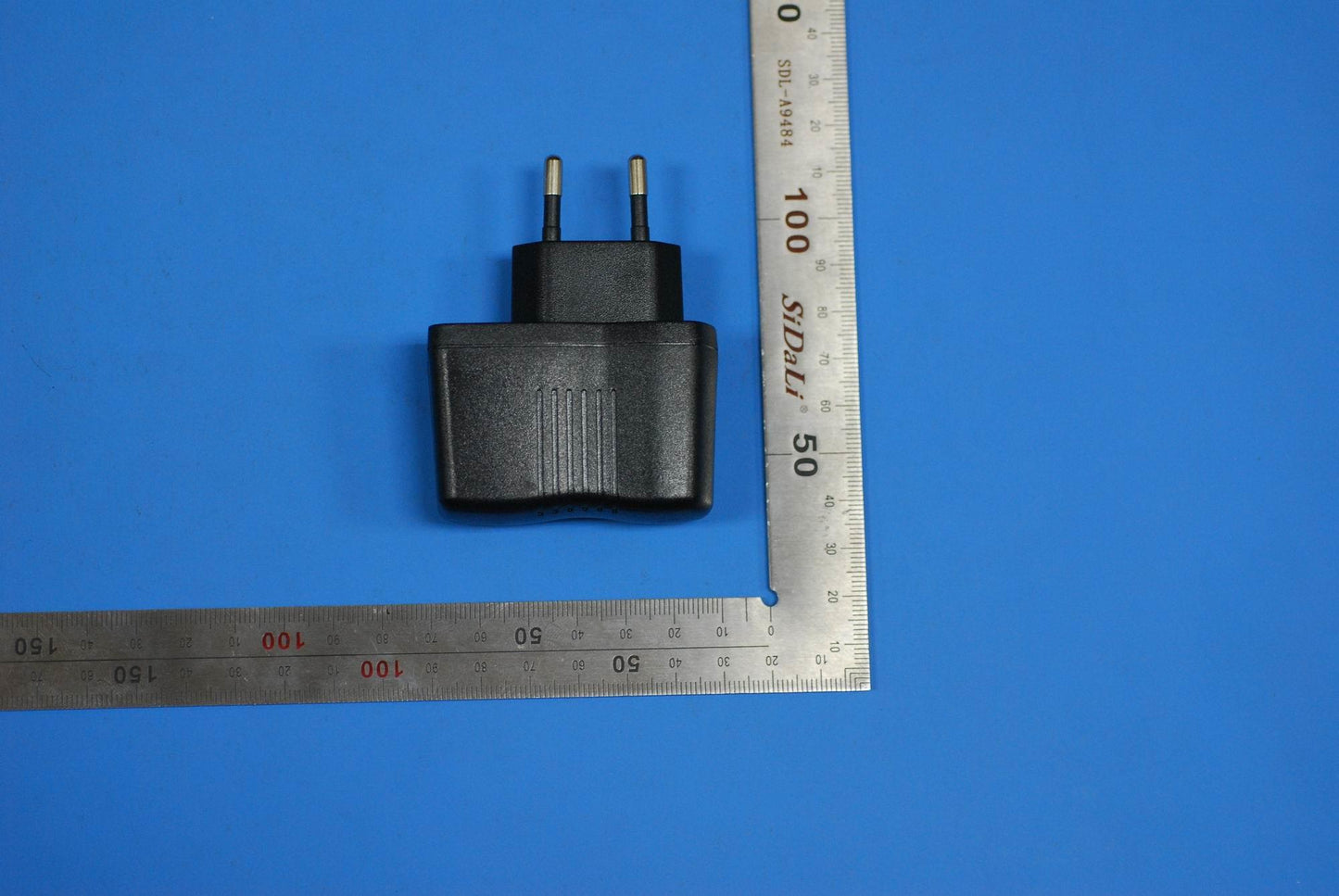 Lenovo Charger And*C-P24 5V/1Aeublack - 5O29A11852