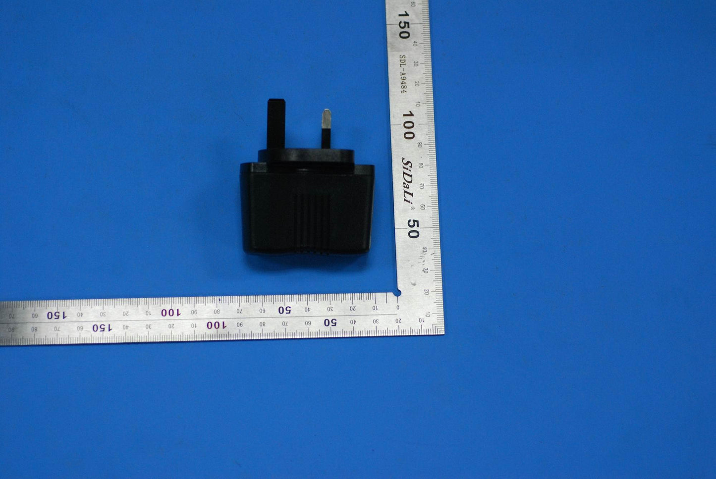 Lenovo Charger And*C-P28 5V/1Aukblack - 5O29A11940