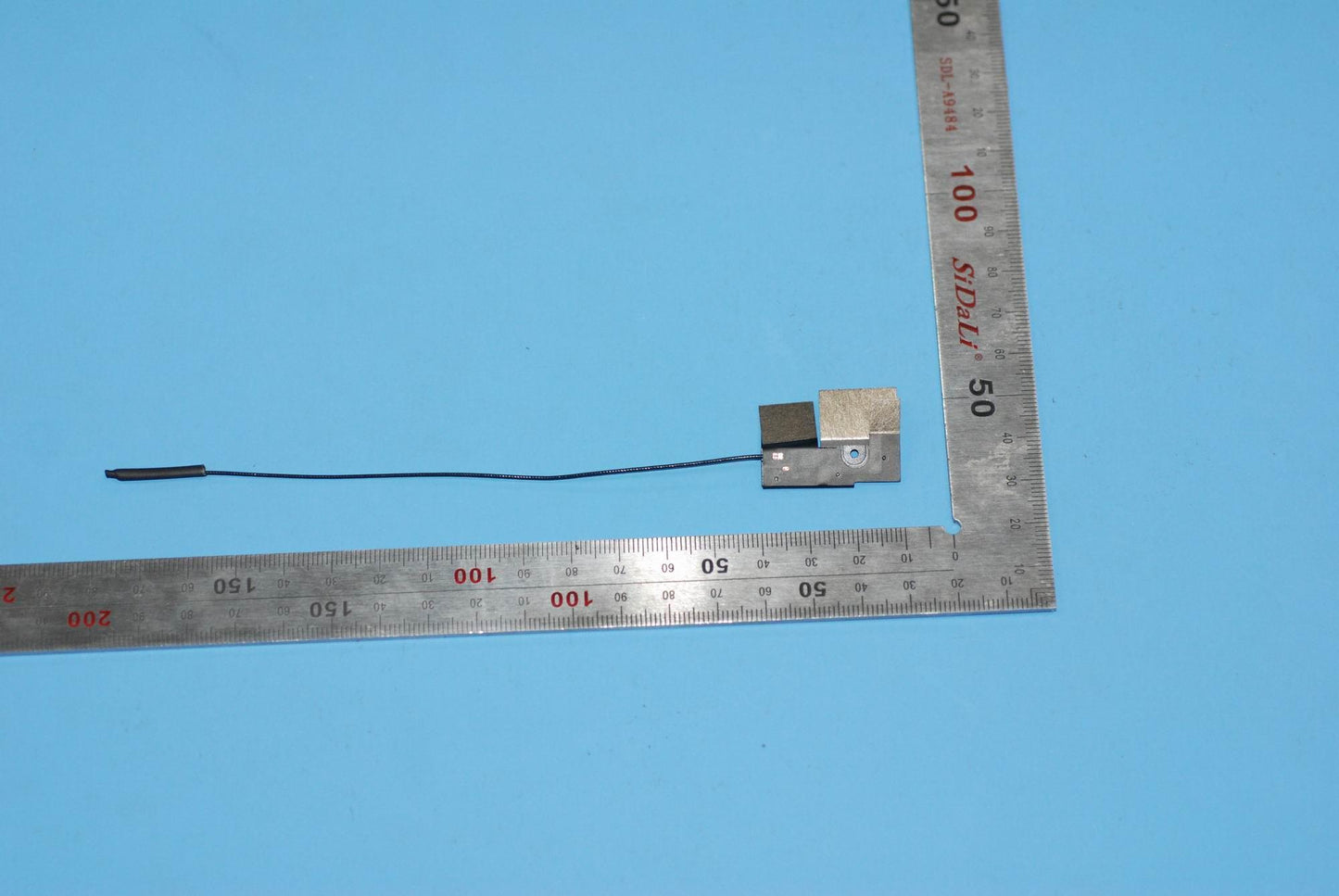 Lenovo 5A39A466YQ Blade 10 Fhd Wifi Antenna Ass