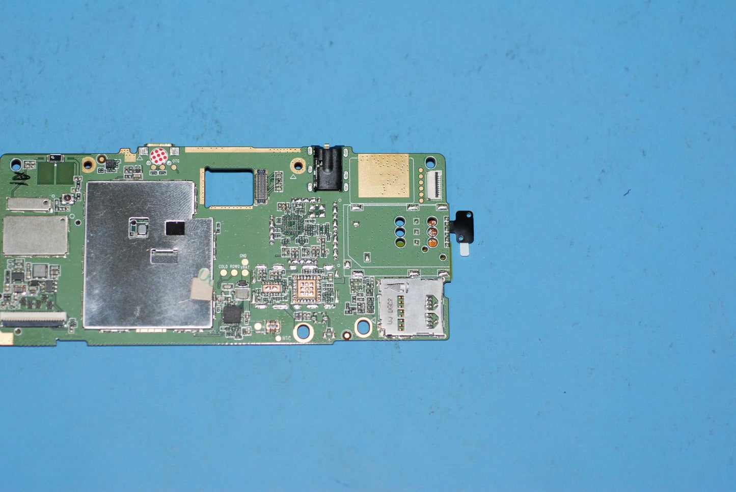 Lenovo A3500 Everypad Mb And*67100440 - 5B29A6MY4S