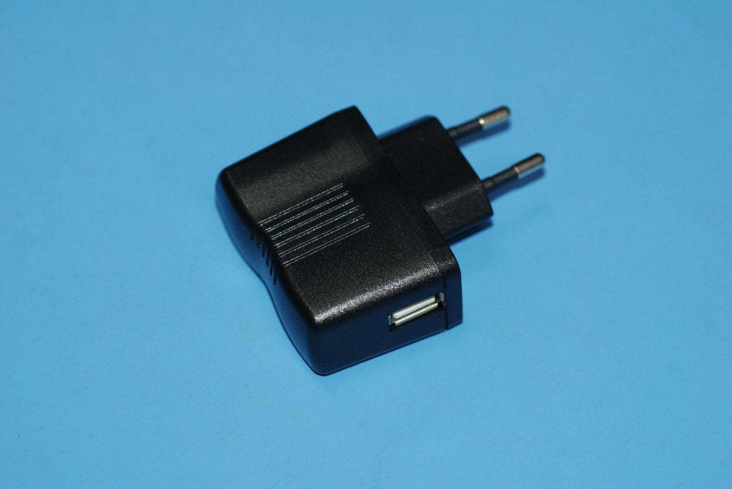 Lenovo Charger And*C-P28 5V/1Ainblack - 5O29A11857