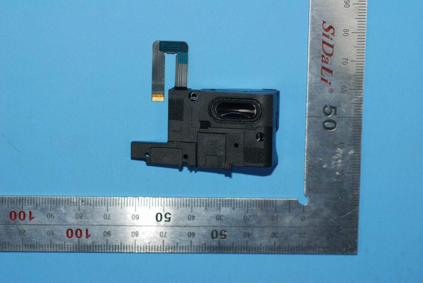 Lenovo 13.3A L Pk Spk Box&*M4748 - 5SB9A6MYE6