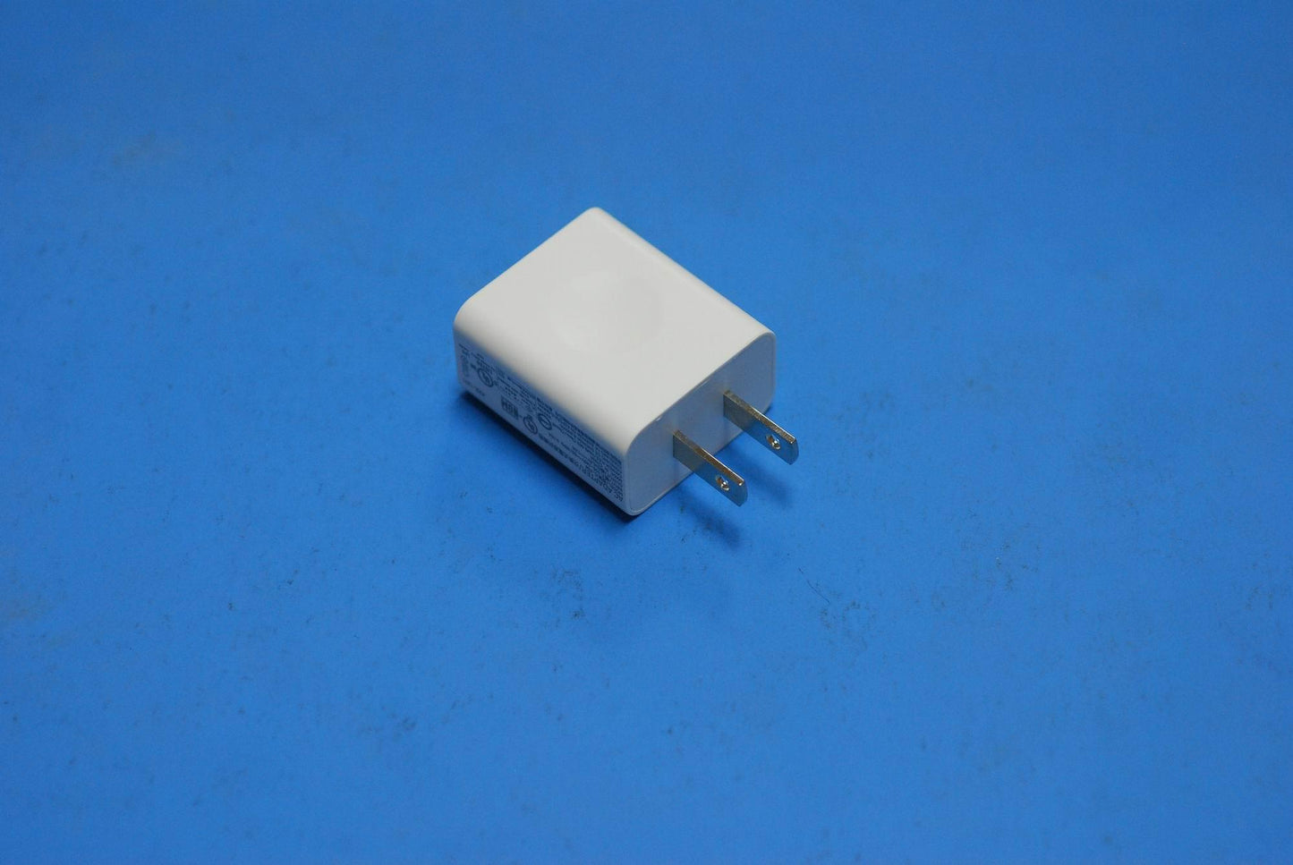 Lenovo Charger And*5V* And1A Us White - 5A19A464MA