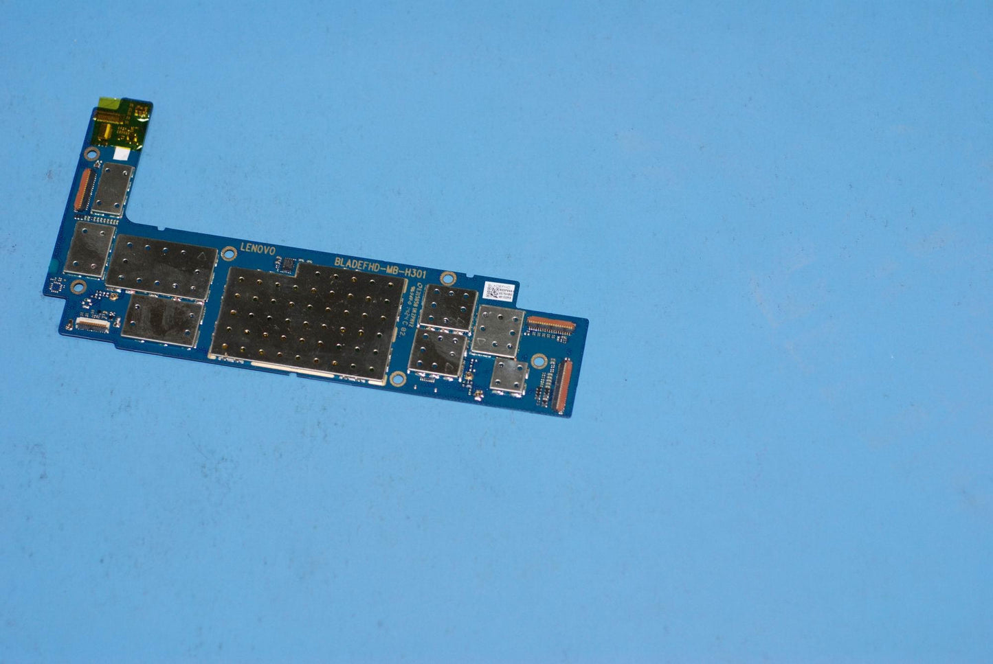 Lenovo B8080 Row 3G+16Gemmc Mb Golden - 5B29A6MWFX