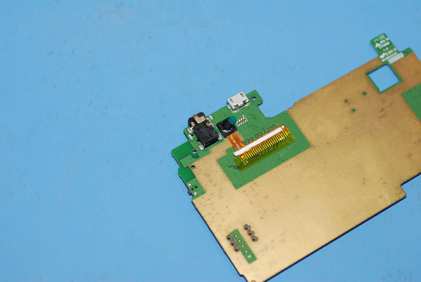 Lenovo A3300-Hv Mb+8G And*Hq316004900 - 5B29A6N2ED