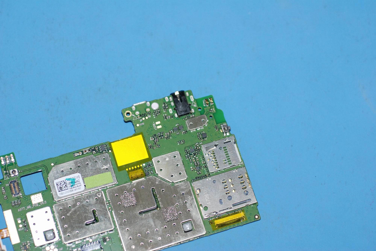 Lenovo A3300 3G_V+8G Mb(My) And*Hq316 - 5B29A6N3TT