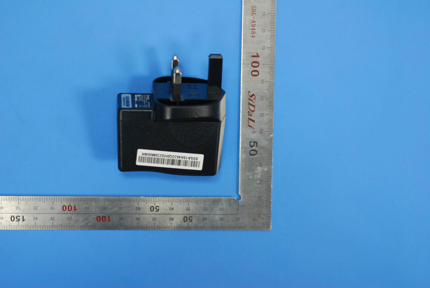 Lenovo Charger(Uk)_Lenovo_Hka00605010 - SA19A4632Q
