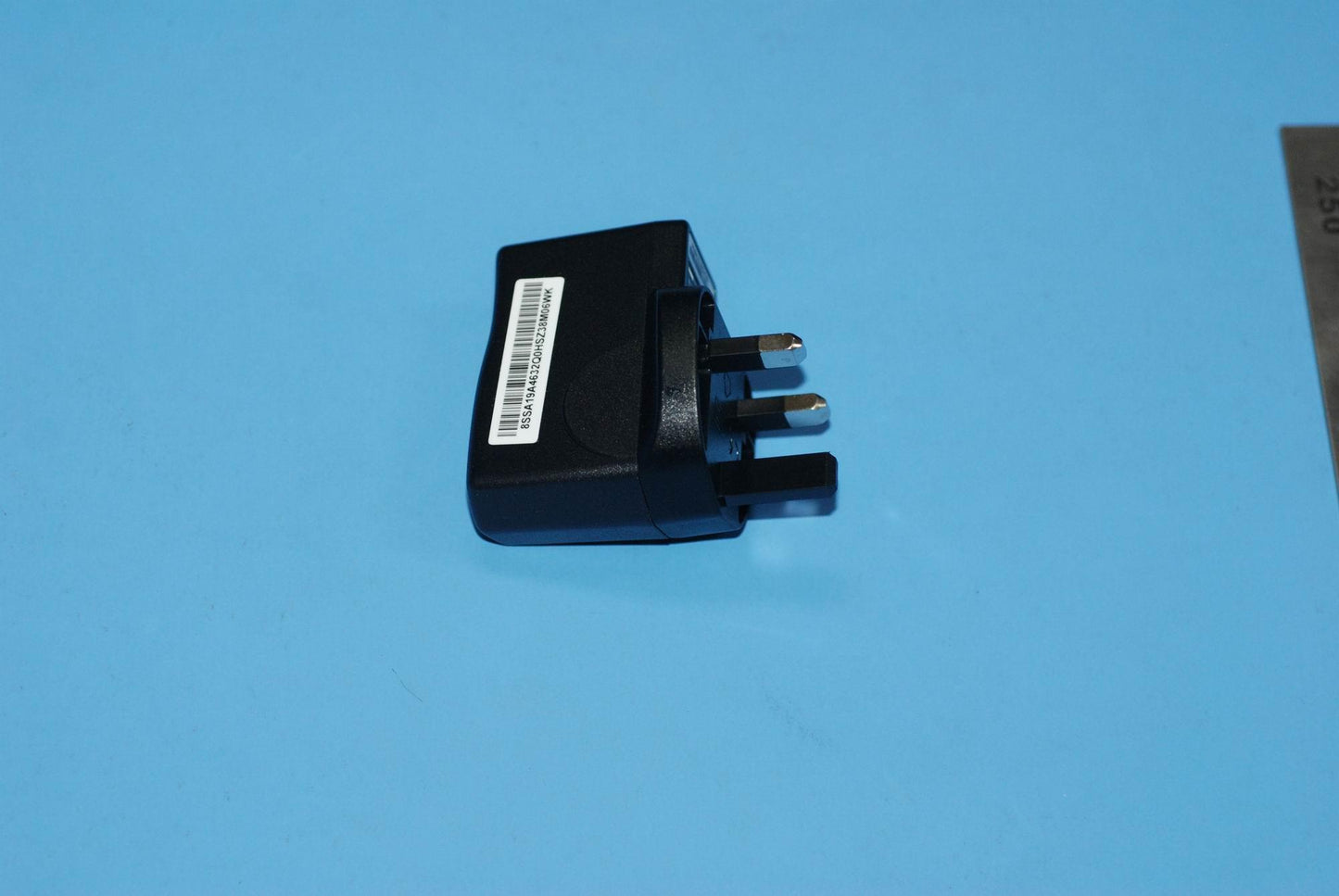 Lenovo Charger(Uk)_Lenovo_Hka00605010 - SA19A4632Q