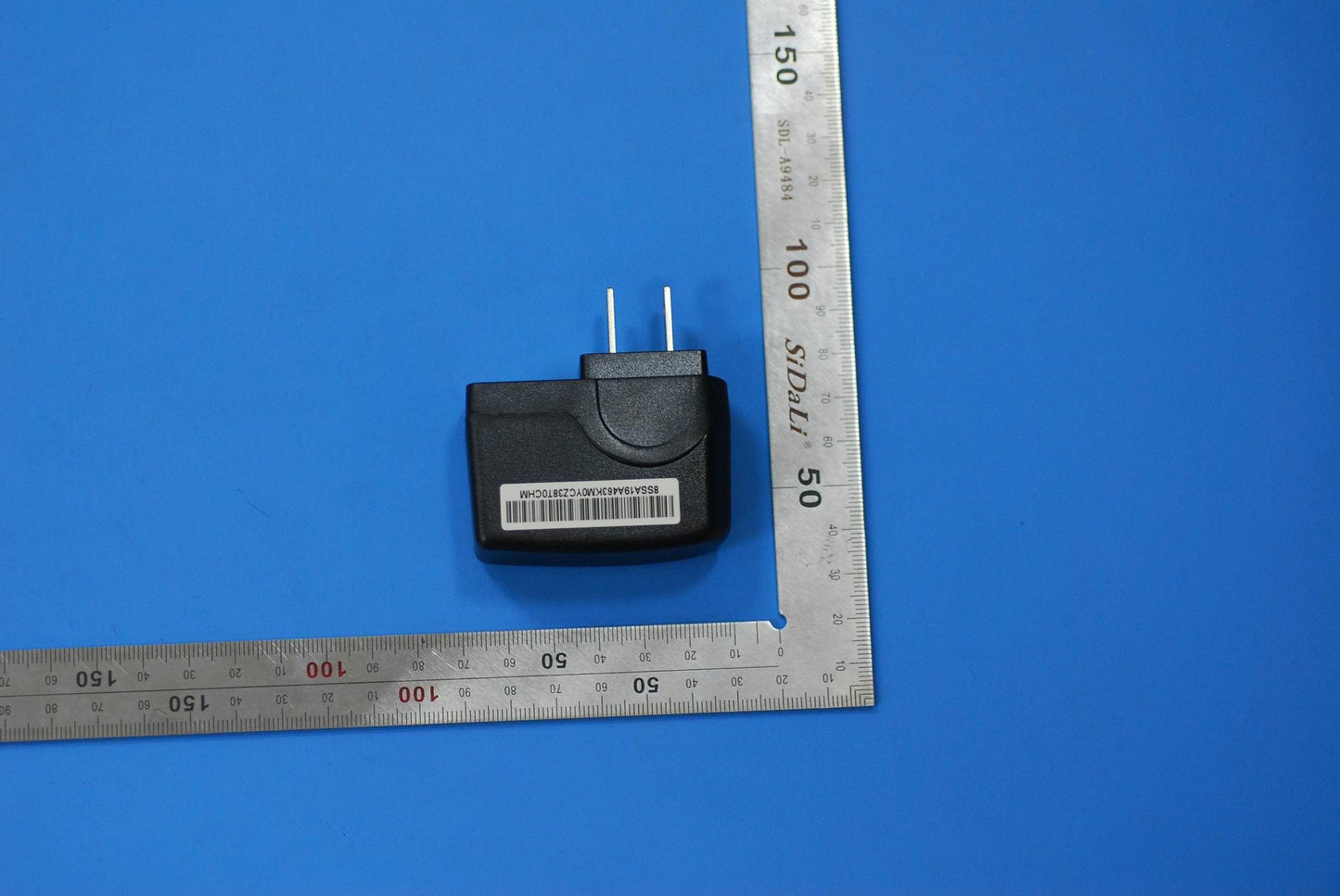 Lenovo Charger And*C-P33,5V/700Maamer - SA19A463KM