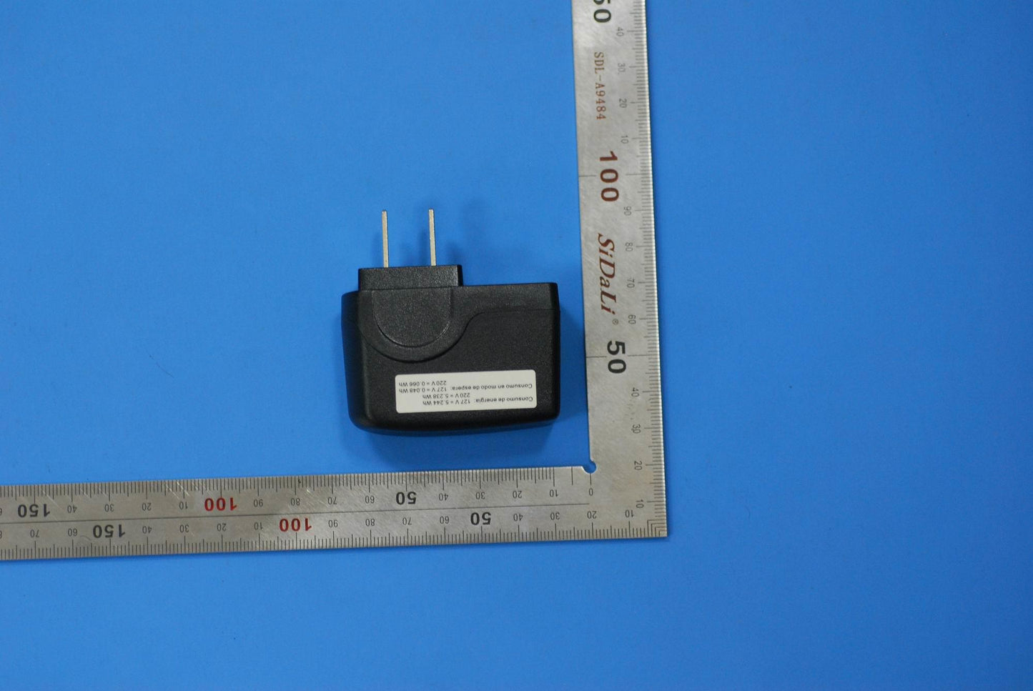Lenovo Charger And*C-P33,5V/700Maamer - SA19A463KM