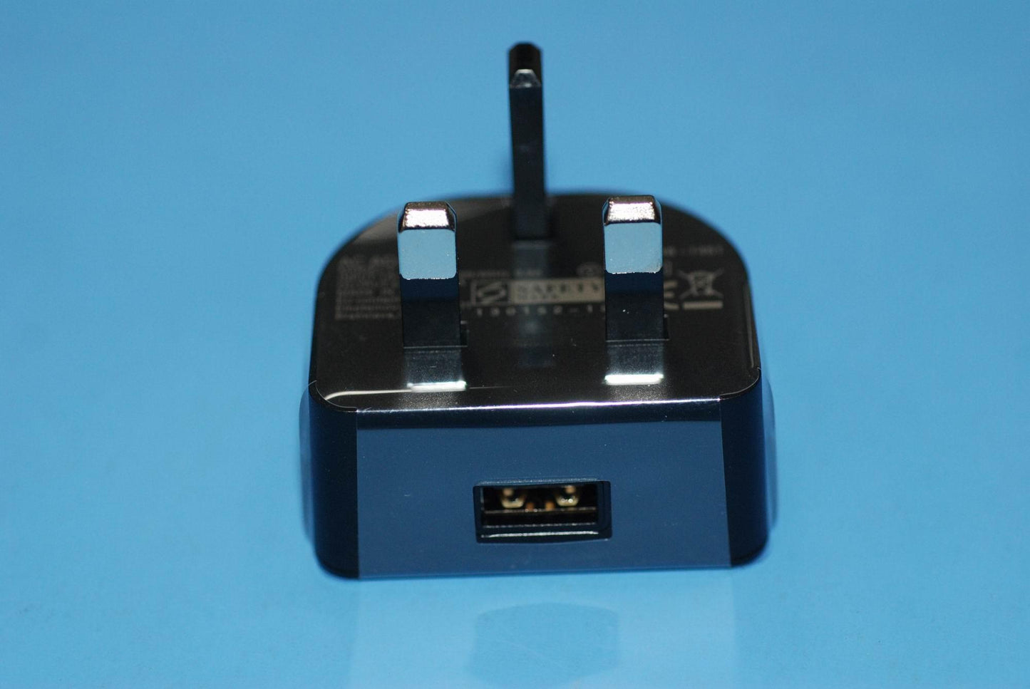 Lenovo Charger And*C-P64 5V1.5A Pet F - SA19A6N2Y1