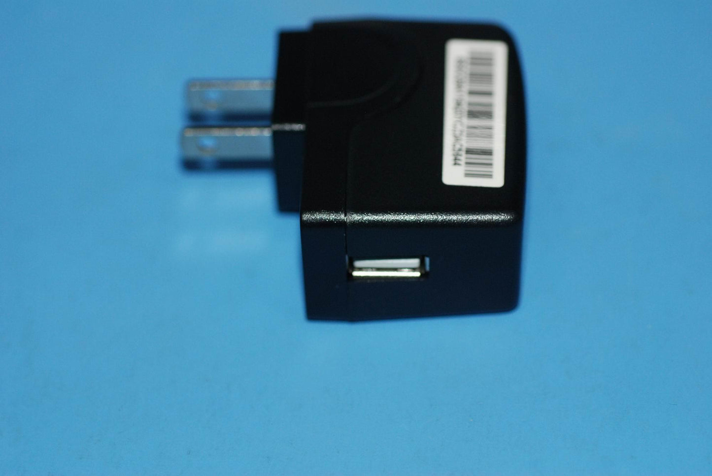 Lenovo Charger And*C-P33 5V/700Mablac - SO29A11942
