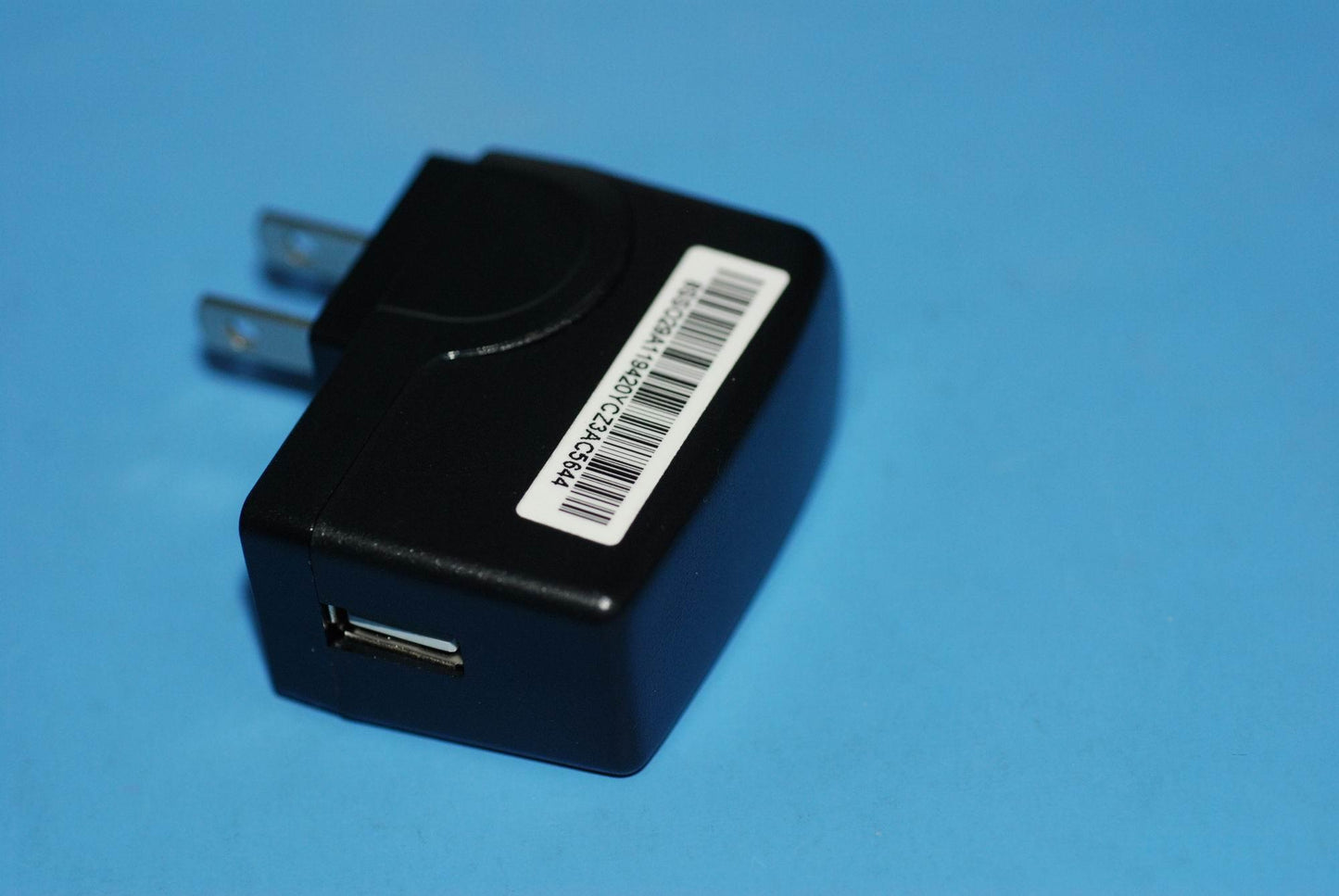 Lenovo Charger And*C-P33 5V/700Mablac - SO29A11942