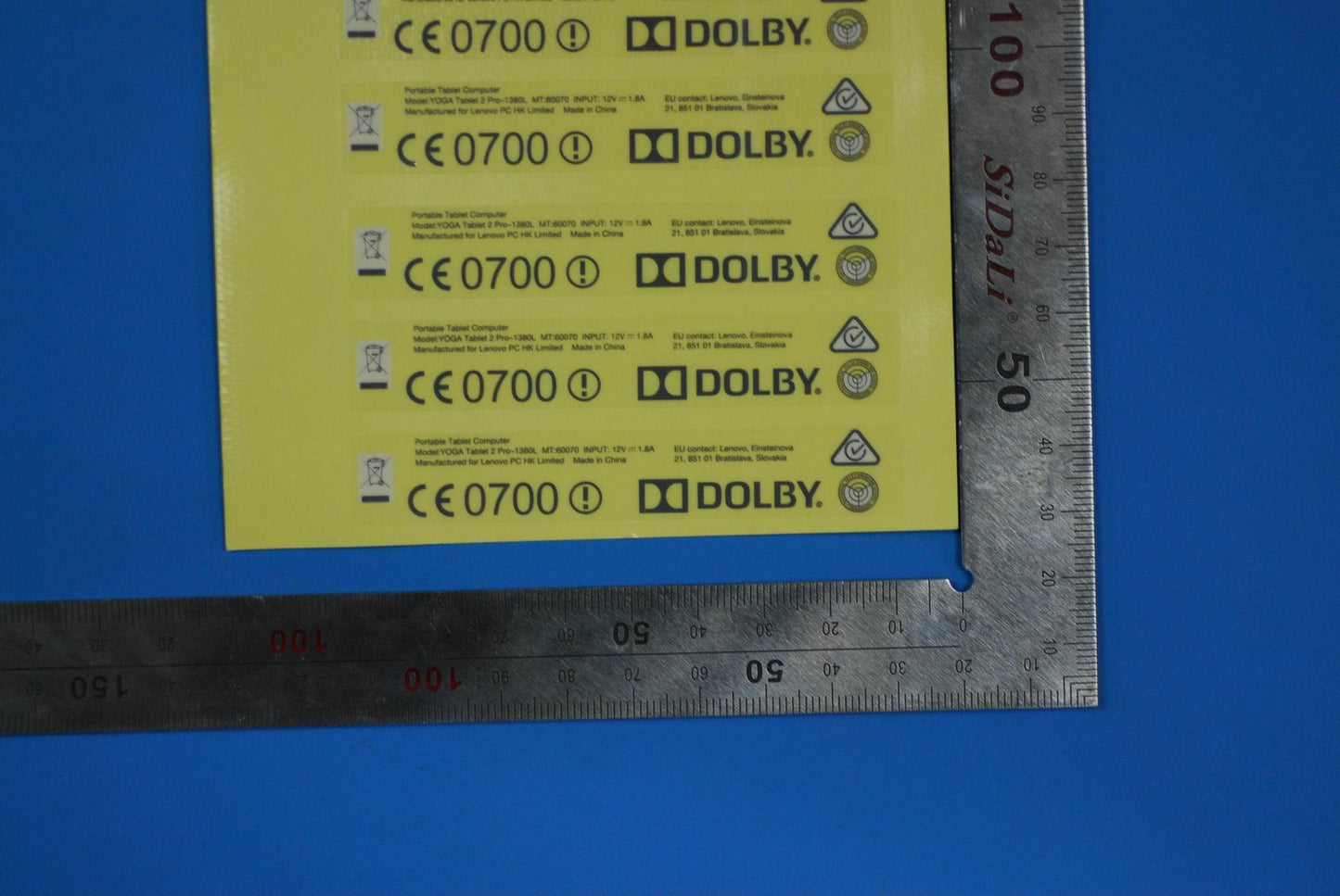 Lenovo Blade2-13A-L Rating Label_Row - SL19A6N3D4