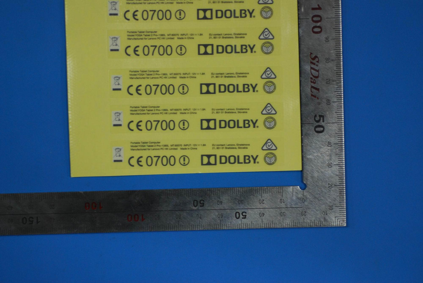 Lenovo Blade2-13A-L Rating Label_Row - SL19A6N3D4