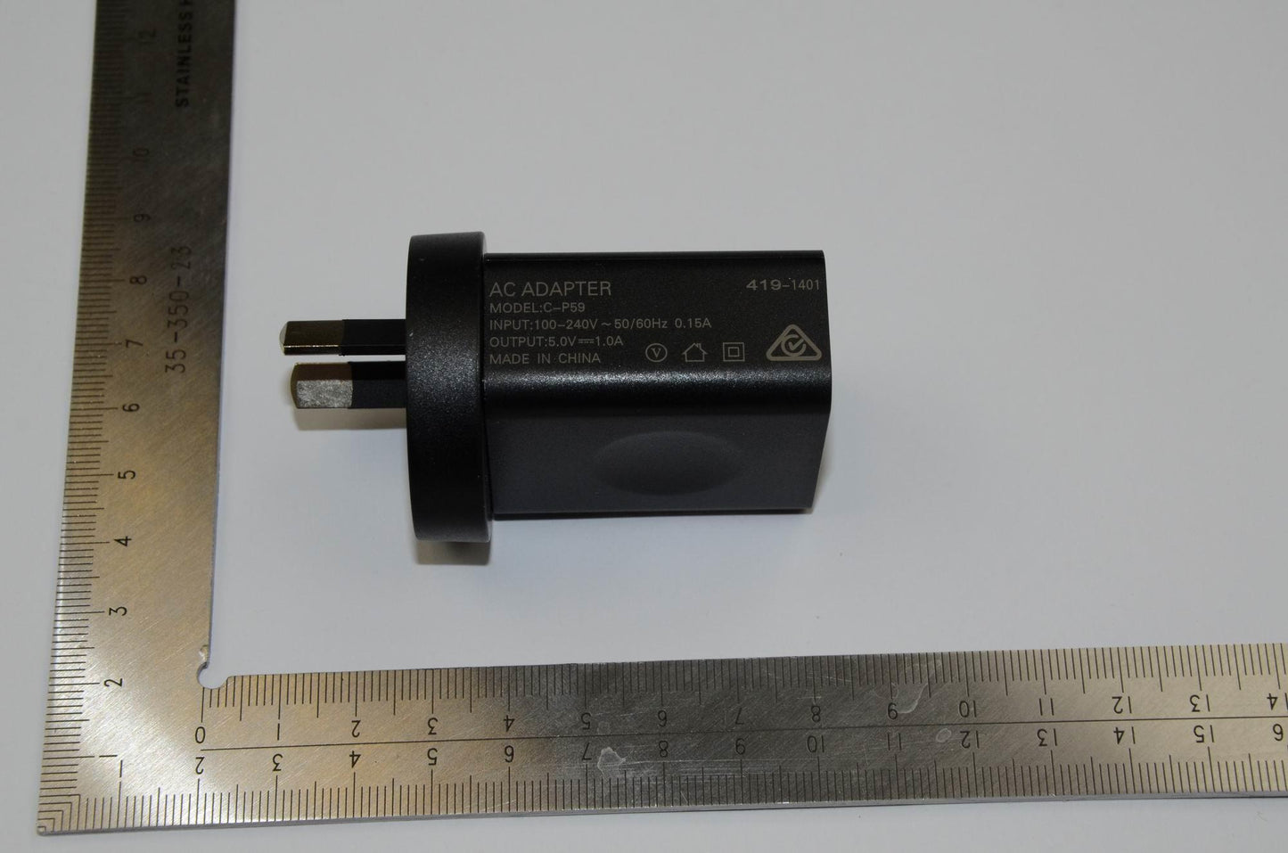 Lenovo Adapter And*5V* And1A Au Black - 5A19A464M7