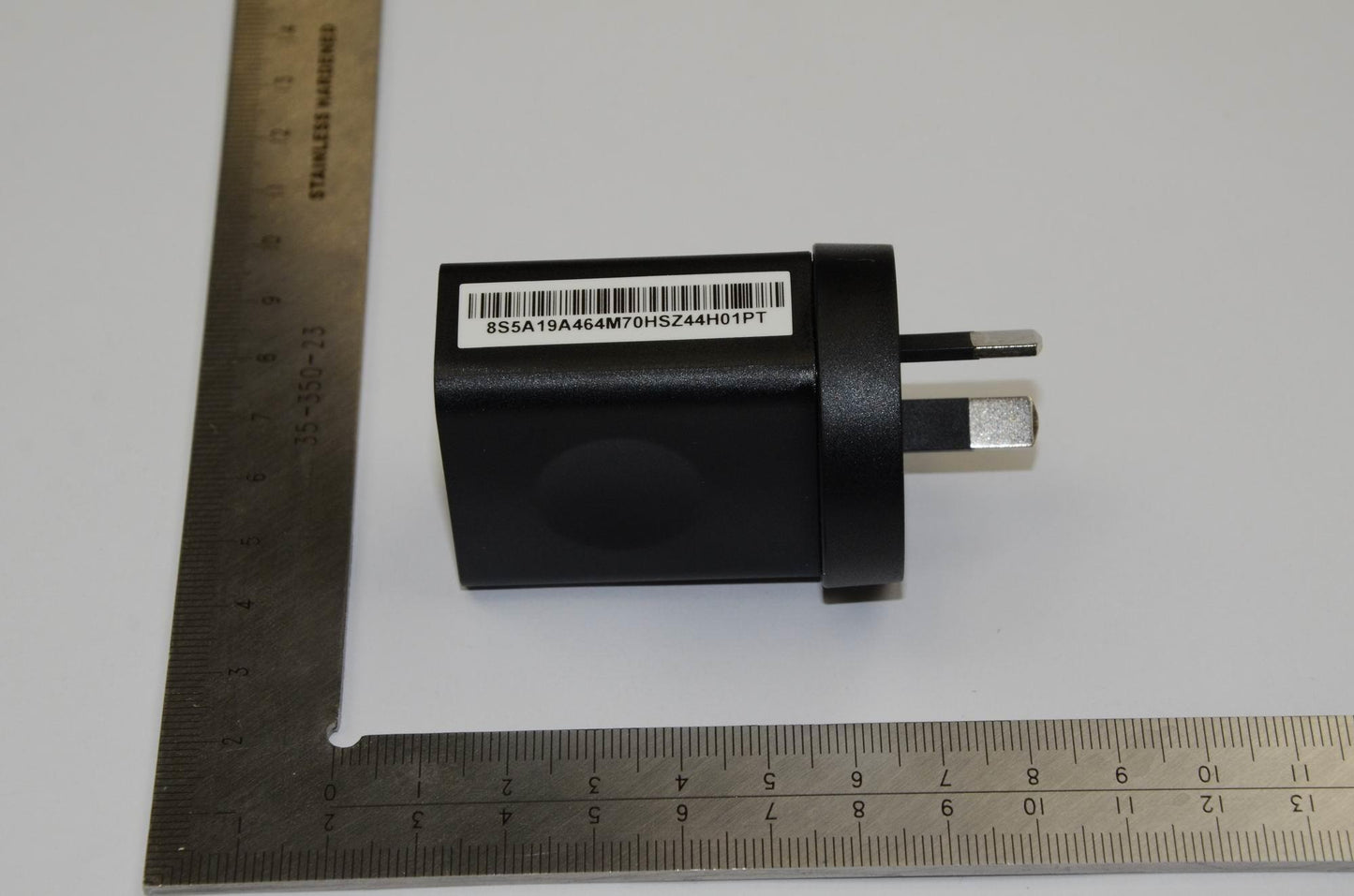 Lenovo Adapter And*5V* And1A Au Black - 5A19A464M7