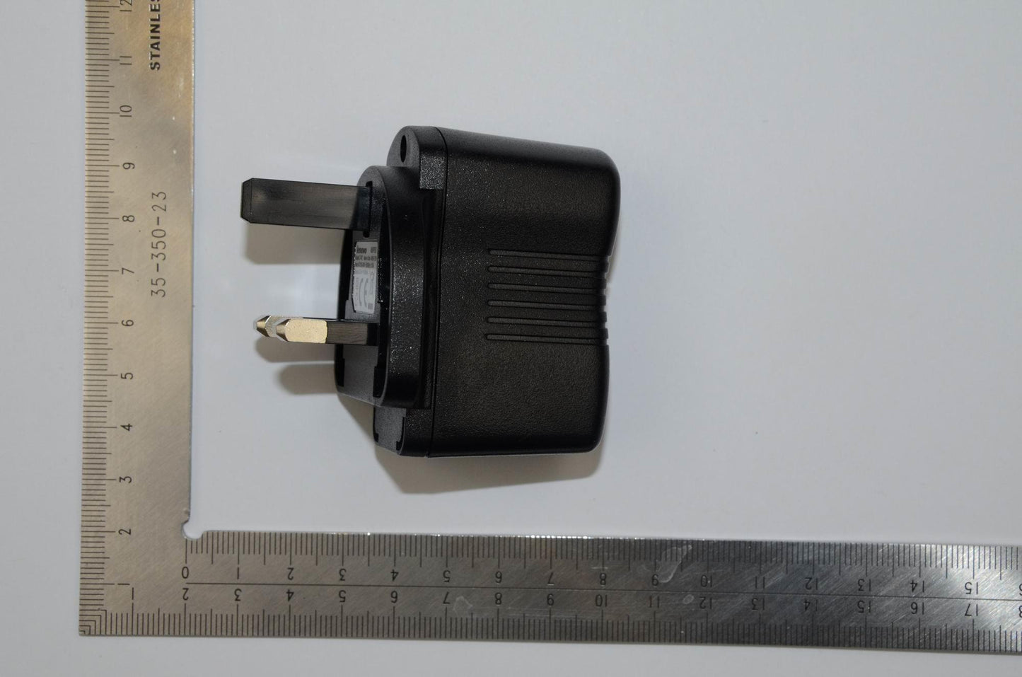 Lenovo Charger And*C-P42 5V/1A Black - SO29A43504