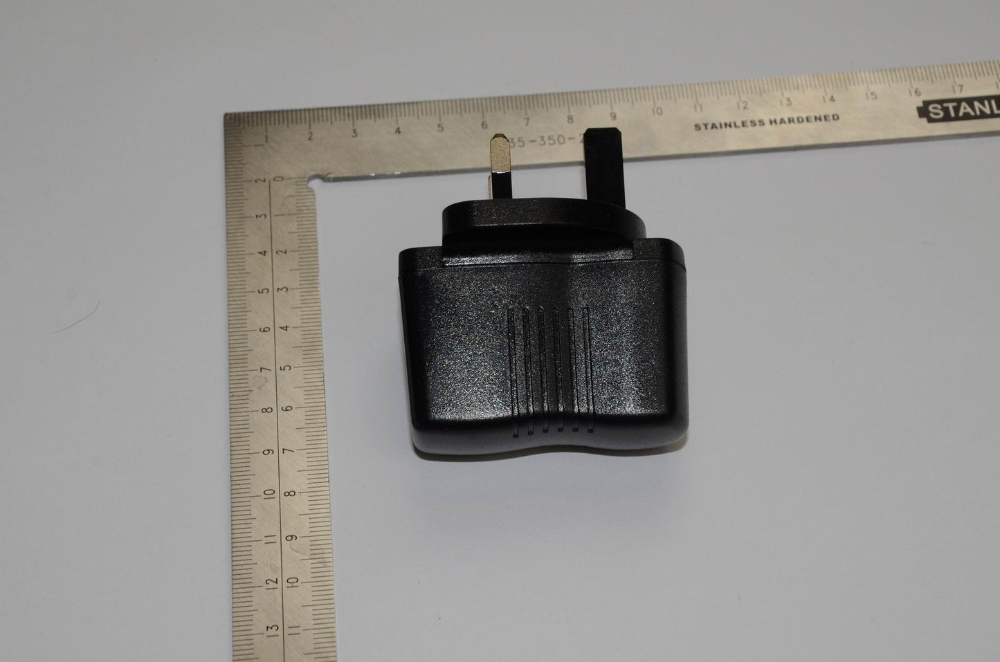 Lenovo Charger And*C-P42 5V/1A Black - SO29A43504