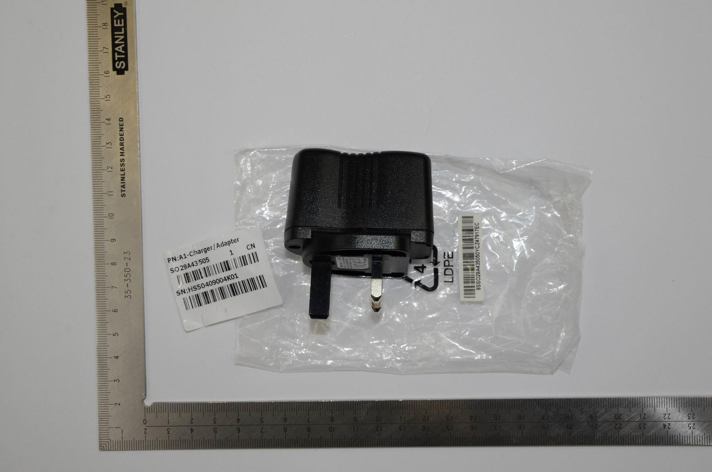 Lenovo Charger And*C-P43 5V/700Ma Gb - SO29A43505
