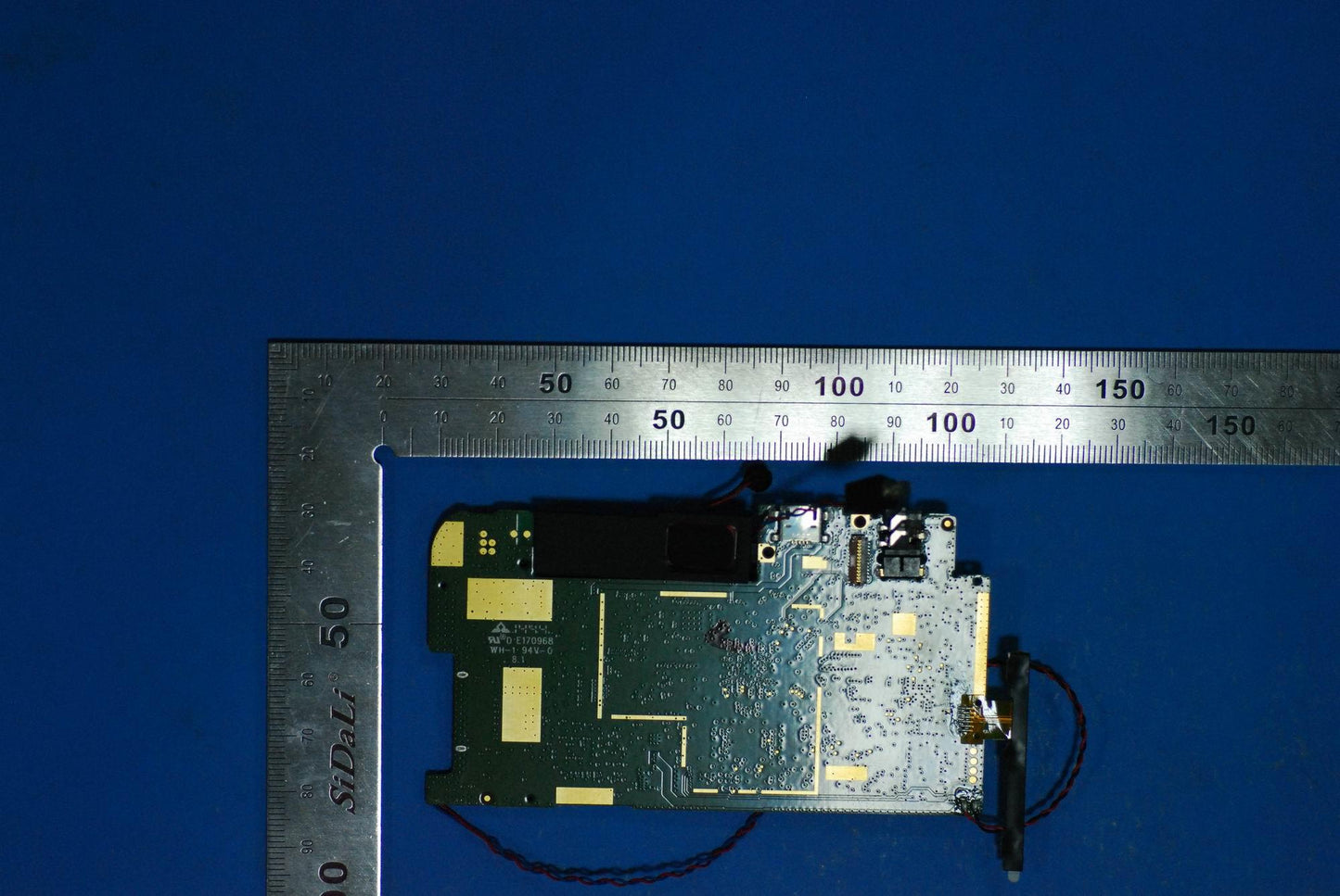Lenovo A7-10F Row Mb Wifi 8G&*3206001 - 5B28C00179